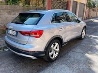 Usata Audi Q3 Advanced Plus 150 CV (110 kW) 2018 Grigio SUV