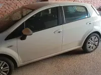 Usata Fiat Punto 75 CV (55 kW) 2014 Bianco Utilitaria