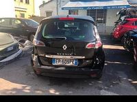 Usata Renault Scenic E-Tech XMOD 110 CV (80 kW) 2012 Nero SUV