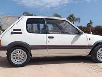 Usata Peugeot 205 GTi 113 CV (83 kW) 1987 Bianco Berlina