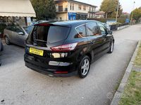 Usata Ford S-MAX S 180 CV (132 kW) 2017 Nero Monovolume