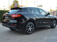 Usata Maserati Levante 275 CV (202 kW) 2019 Nero SUV