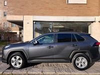 Usata Toyota RAV4 Hybrid Active 178 CV (130 kW) 2020 Grigio SUV