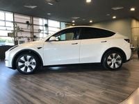 Usata Tesla Model Y RWD 255 kW (347 CV) 2023 Bianco SUV