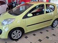 Usata Peugeot 107 68 CV (50 kW) 2007 Giallo Utilitaria