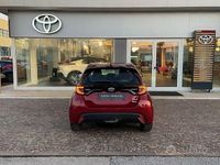 Usata Toyota Yaris Hybrid Trend 116 CV (85 kW) 2021 Rosso Berlina
