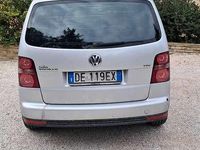 Käytetty VW Touran Trendline 105 HP (77 kW) 2007 Tila-auto