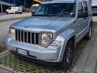 Usata Jeep Cherokee 200 CV (147 kW) 2010 Grigio SUV