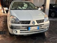 Usata Renault Clio II 2001 Grigio Berlina