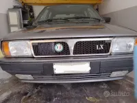 Usata Lancia Delta 75 CV (55 kW) 1990 Grigio Utilitaria