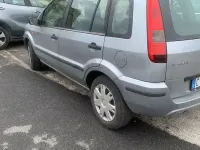 Usata Ford Fusion 68 CV (50 kW) 2005 Grigio Utilitaria