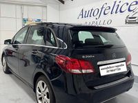 Begagnad Mercedes B200 Premium 136 HK (100 kW) 2017 Svart Minibuss