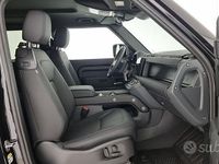 Usata Land Rover Defender SE Dynamic 200 CV (147 kW) 2025 Nero SUV