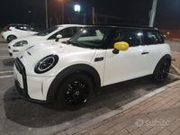 Usata Mini Cooper 75 kW (102 CV) 2023 Bianco Utilitaria