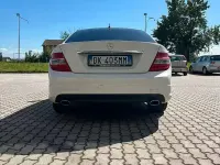 Usata Mercedes C320 Avantgarde 224 CV (164 kW) 2007 Bianco Berlina