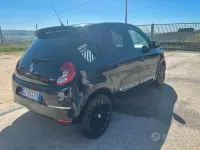 Usata Renault Twingo 30 kW (42 CV) 2022 Nero Utilitaria