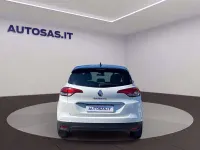 Usata Renault Scenic E-Tech Intens 140 CV (102 kW) 2022 Bianco Utilitaria