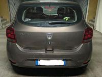 Usata Dacia Sandero Comfort 75 CV (55 kW) 2018 Marrone Utilitaria
