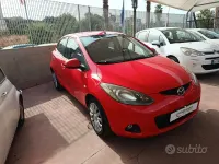 Usata Mazda 2 75 CV (55 kW) 2008 Rosso Utilitaria