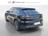 Usata Porsche Cayenne 462 CV (339 kW) 2023 Nero metallizzato SUV