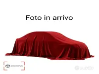 Usata Toyota Yaris Hybrid Active 92 CV (67 kW) 2022 Rosso Berlina