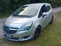 Usata Opel Meriva 120 CV (88 kW) 2014 Argento Monovolume