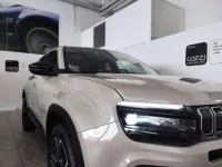 Usata Jeep Avenger EV Summit 61 kW (84 CV) 2025 Beige SUV