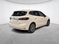 Usata BMW 218 Active Tourer Luxury Line 150 CV (110 kW) 2023 Alpin white Monovolume