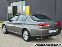 Usata Alfa Romeo 166 Progression 205 CV (150 kW) 2001 Grigio Berlina