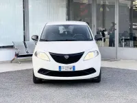 Usata Lancia Ypsilon 69 CV (50 kW) 2018 Bianco Utilitaria