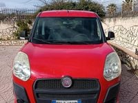Usata Fiat Doblò 120 CV (88 kW) 2012 Rosso Monovolume