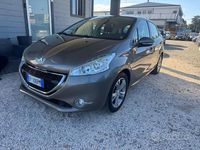 Usata Peugeot 208 Allure 82 CV (60 kW) 2013 Grigio Utilitaria