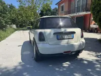 Usata Mini Cooper 75 CV (55 kW) 2009 Bianco Utilitaria