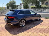 Usata Audi A4 S-Line 170 CV (125 kW) 2023 Blu/azzurro Station wagon