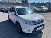 Usata Suzuki Vitara 120 CV (88 kW) 2016 Bianco SUV