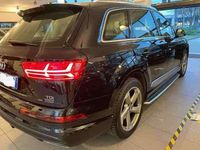 Usata Audi Q7 Sport 272 CV (200 kW) 2018 Blu/azzurro SUV