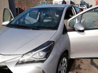 Usata Toyota Yaris 2017 Grigio Berlina