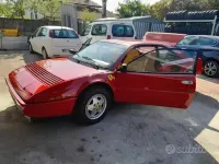 Usata Ferrari Mondial 269 CV (197 kW) 1986 Rosso Coupé
