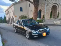 Usata Mercedes E220 170 CV (125 kW) 2005 Nero Berlina