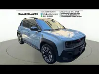 Nuova Renault 4 E-Tech Iconic 110 kW (150 CV) 2025 Azzurro SUV