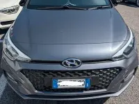 Usata Hyundai i20 75 CV (55 kW) 2020 Grigio Utilitaria
