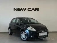 Usata Fiat Grande Punto 77 CV (56 kW) 2010 Nero Utilitaria