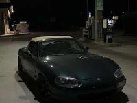 Usata Mazda MX5 140 CV (102 kW) 2000 Cabrio