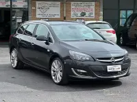 Usata Opel Astra 131 CV (96 kW) 2013 Nero Station wagon