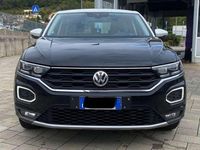 Usata VW T-Roc 150 CV (110 kW) 2019 Nero SUV