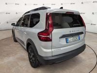 Usata Dacia Jogger Extreme 101 CV (74 kW) 2022 Argento Monovolume