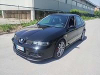 Usata Seat Leon CUPRA 209 CV (153 kW) 2002 Nero Utilitaria