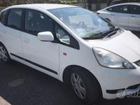 Usata Honda Jazz 90 CV (66 kW) 2010 Bianco Utilitaria