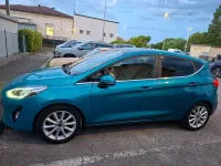 Usata Ford Fiesta Titanium 86 CV (63 kW) 2017 Blu/azzurro Utilitaria