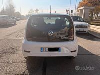 Usata VW up! 60 CV (44 kW) 2017 Bianco Utilitaria